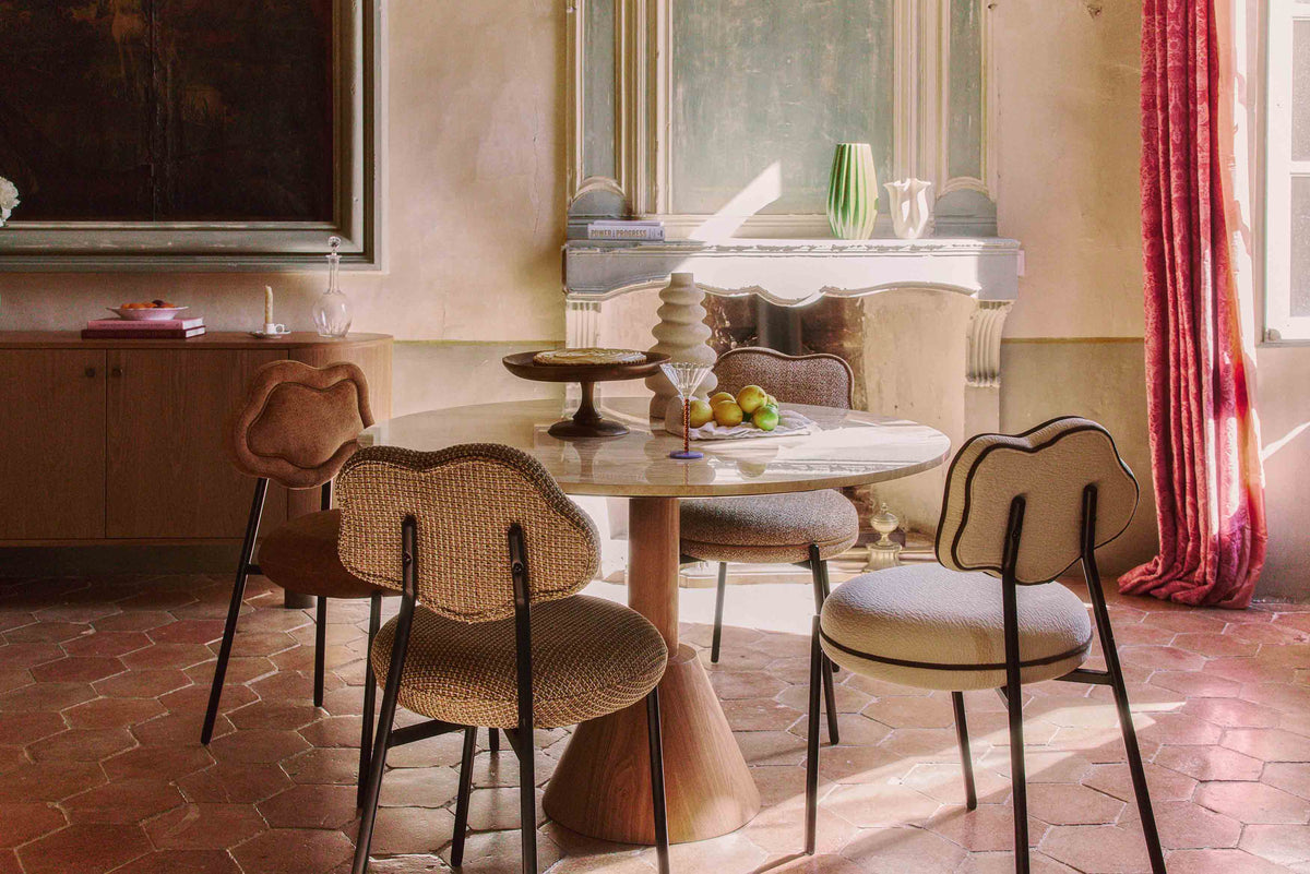 vase Ana - céramique beige empilée - mise en situation salle à manger