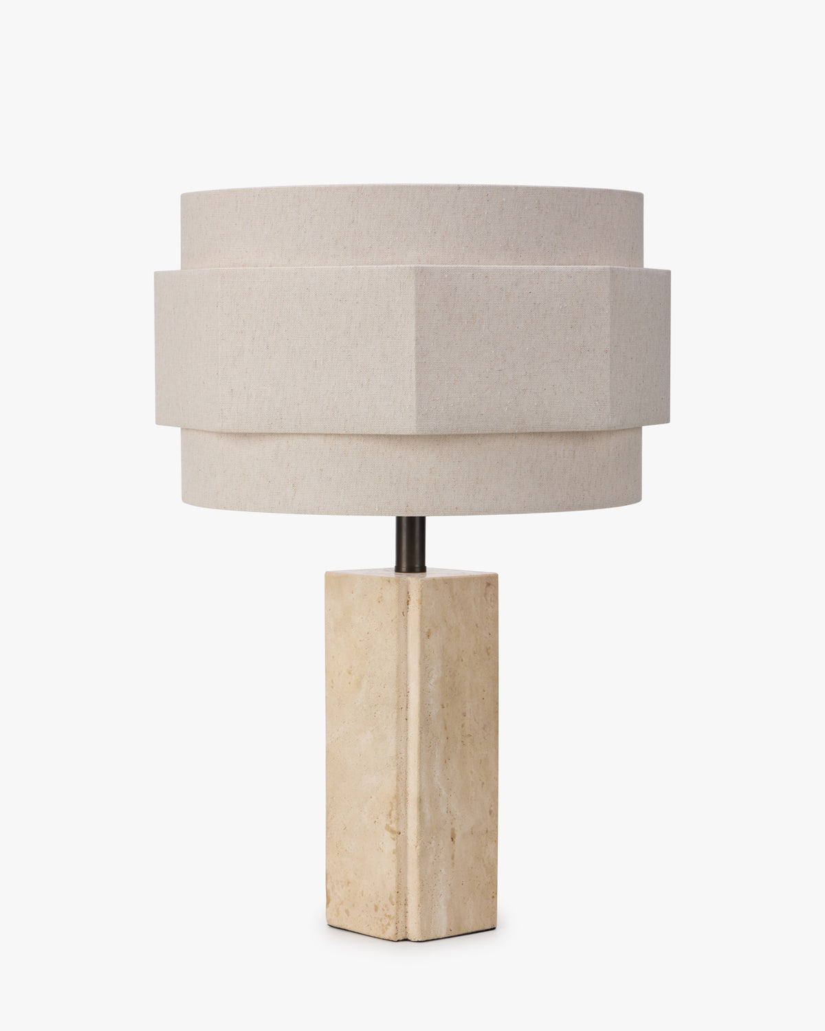 Lampe Mindy - travertin et abat-jour lin - vue de face, angle différent